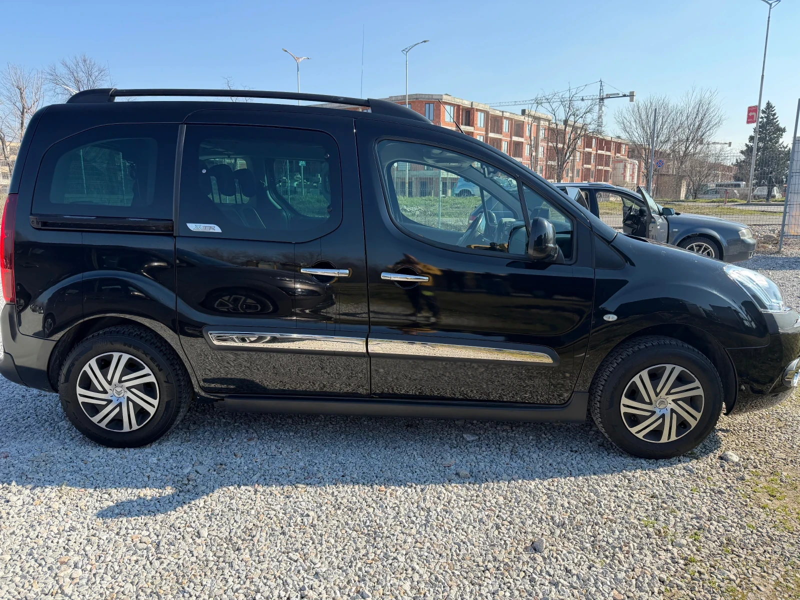 Citroen Berlingo 1.6 HDI XTR, снимка 3 - Автомобили и джипове - 53824213