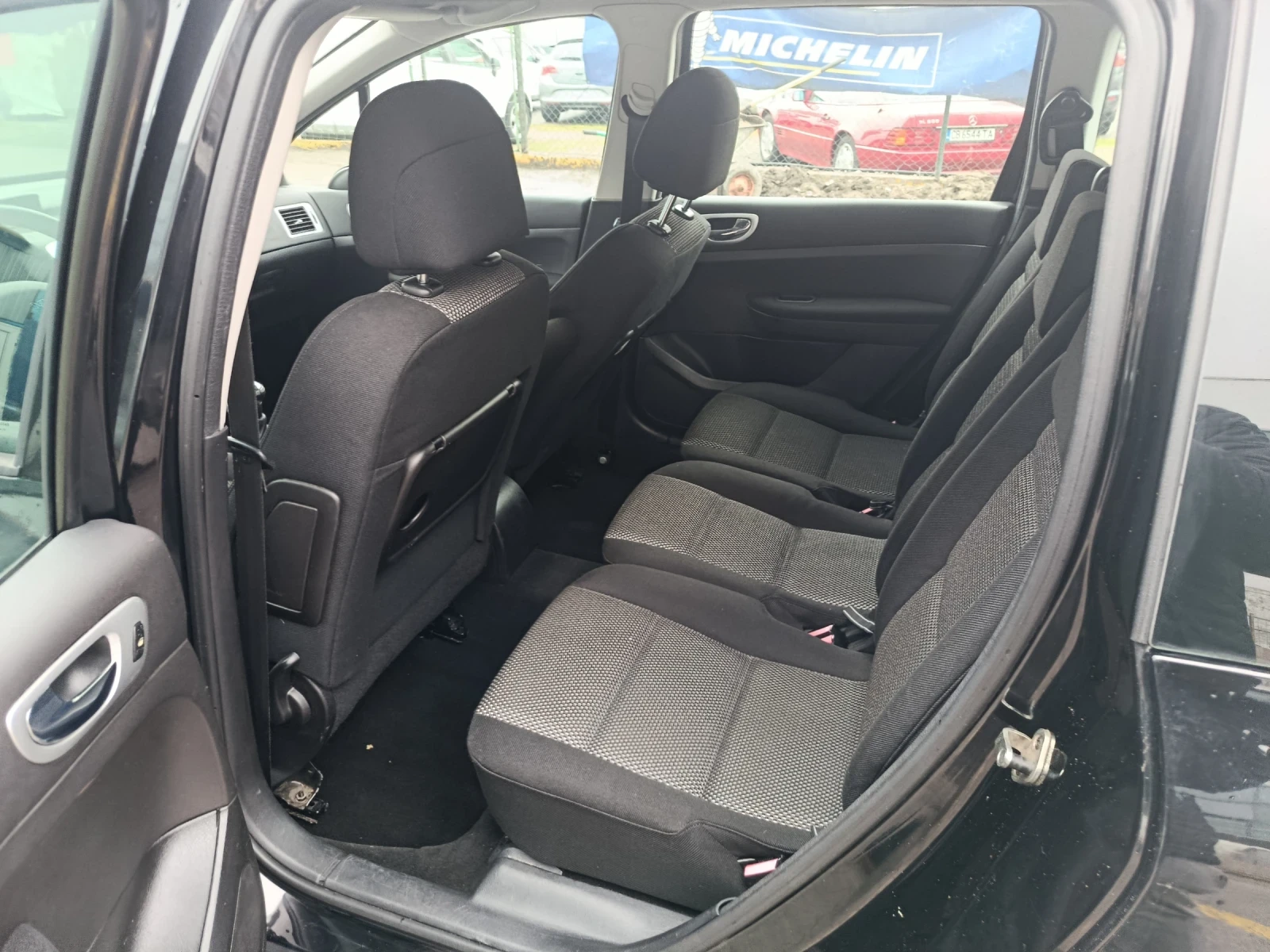 Peugeot 307 * * * НОВ ВНОС* * * 7 МЕСТА* * * ТОП СЪСТОЯНИЕ* * , снимка 8 - Автомобили и джипове - 54070256