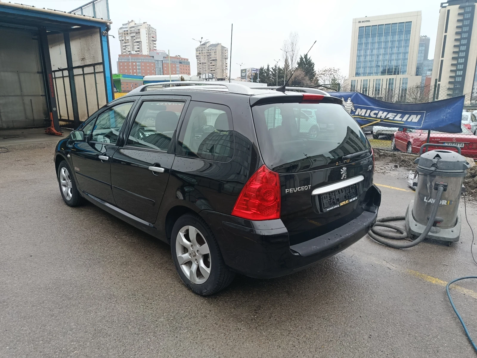 Peugeot 307 * * * НОВ ВНОС* * * 7 МЕСТА* * * ТОП СЪСТОЯНИЕ* * , снимка 3 - Автомобили и джипове - 54070256