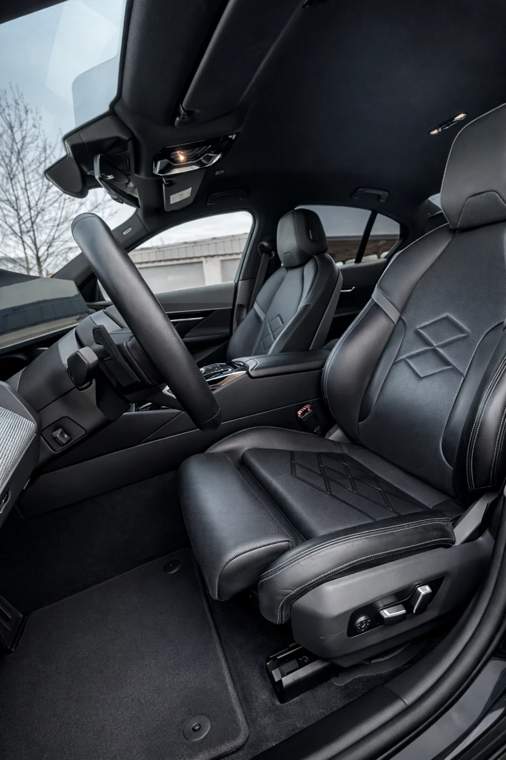 BMW 520 M-Sport PRO/360-CA�/Head-Up/ICONIC/Night Vision | Mobile.bg � ����������� 7