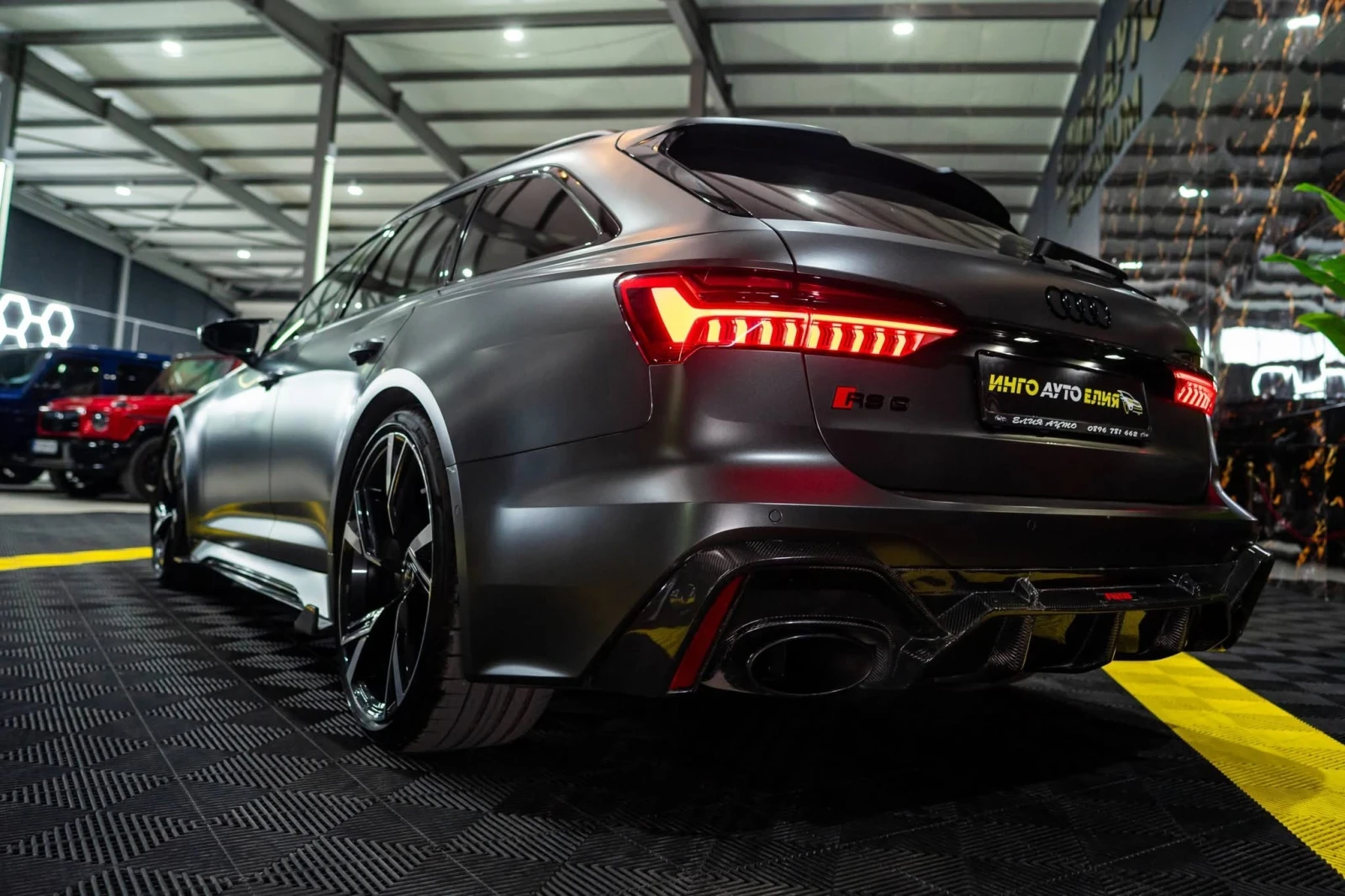 Audi Rs6 FULL ABT CARBON CERAMIC 800HP ПАНО B&O ЛИЗИНГ 100%, снимка 6 - Автомобили и джипове - 54379505