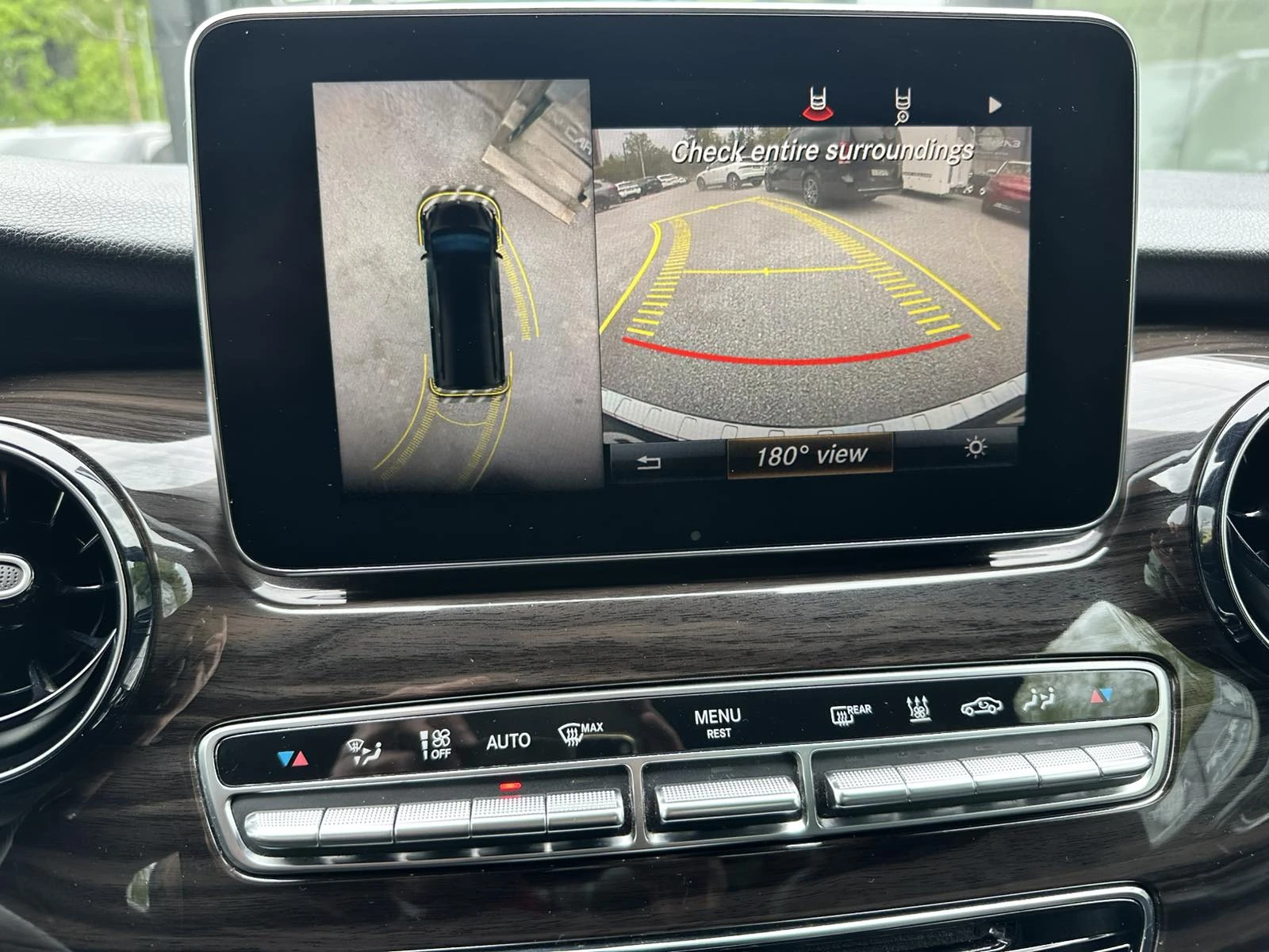 Mercedes-Benz V 300 6+ 1/PANO/CAMERA/, снимка 11 - Автомобили и джипове - 54471135