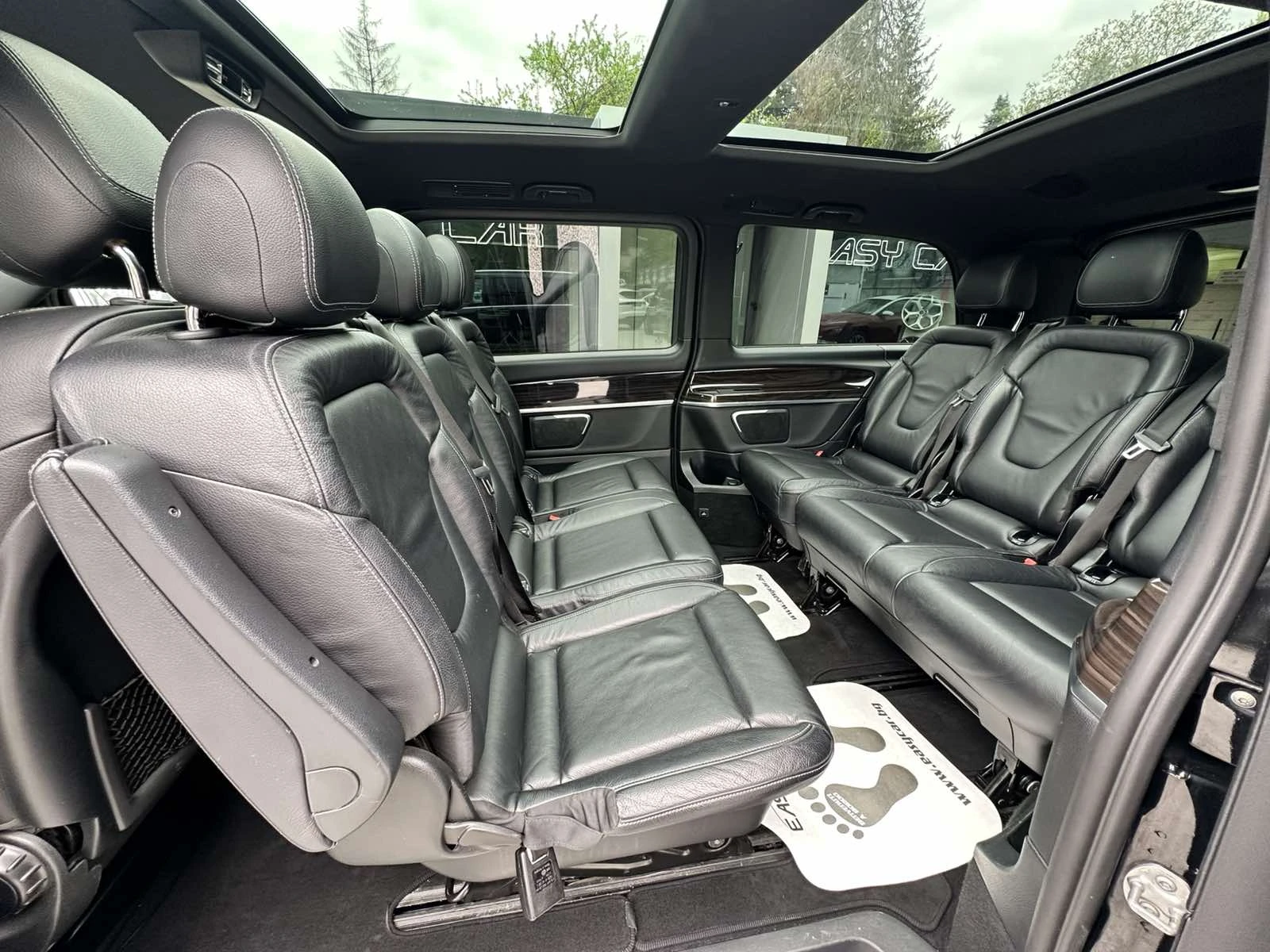 Mercedes-Benz V 300 6+ 1/PANO/CAMERA/, снимка 14 - Автомобили и джипове - 54471135