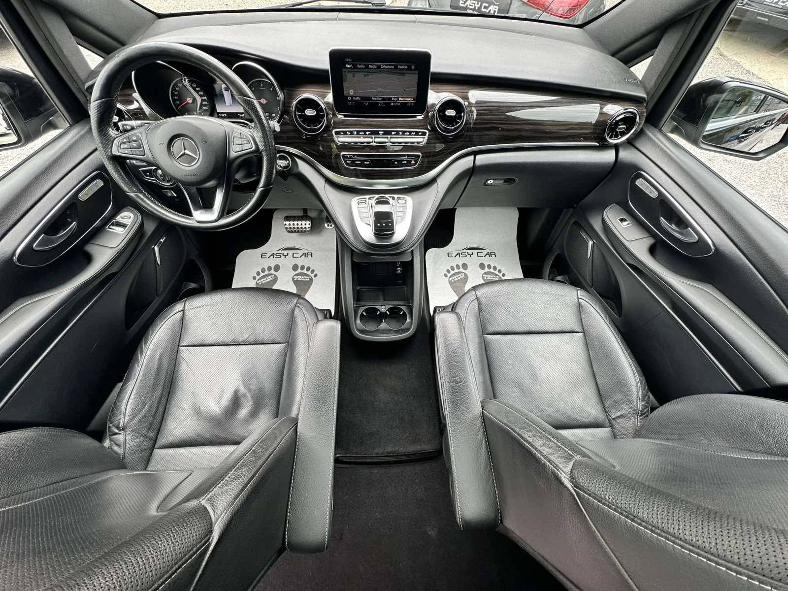 Mercedes-Benz V 300 6+ 1/PANO/CAMERA/, снимка 10 - Автомобили и джипове - 54471135