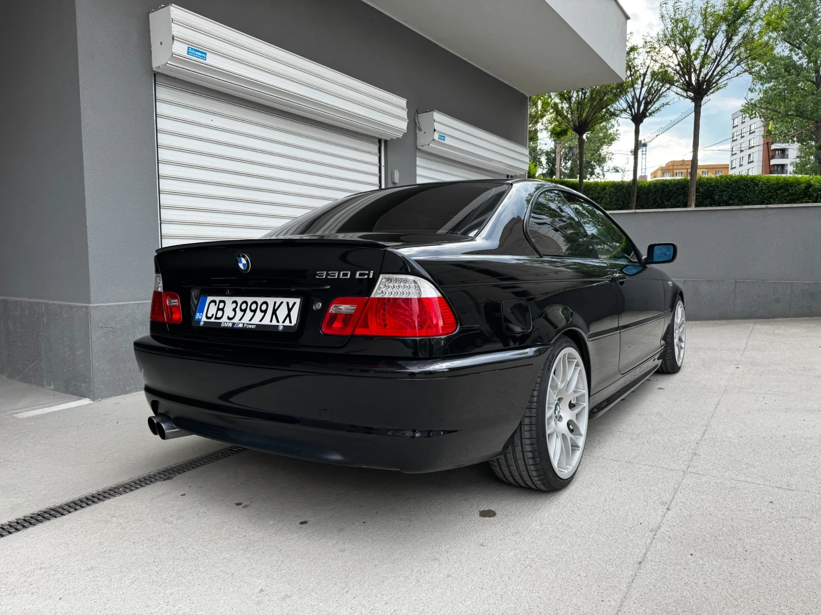BMW 330, снимка 6 - Автомобили и джипове - 54636644
