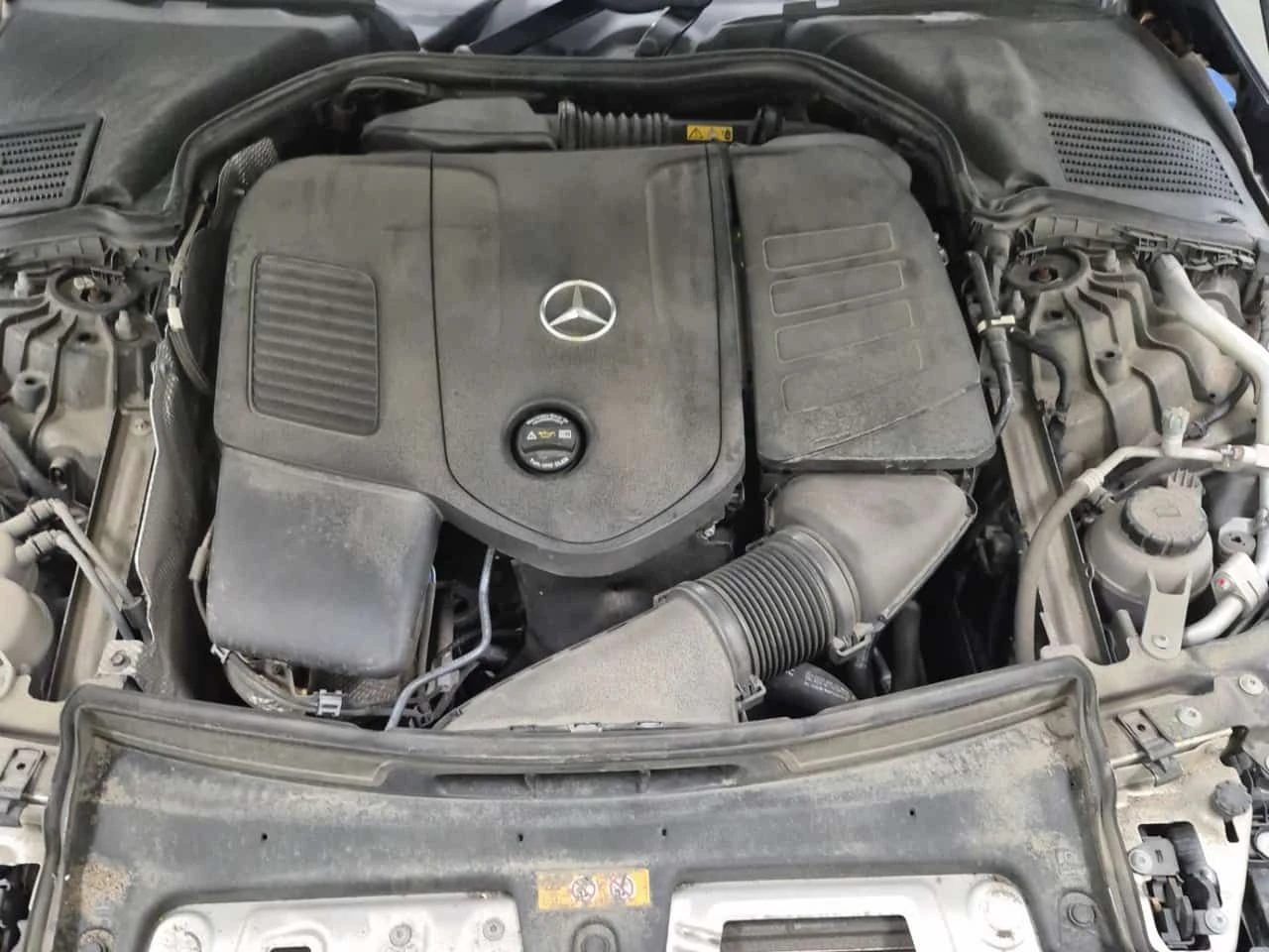 Mercedes-Benz C 300 * CARFAX * БЕЗ ПЪРВОНАЧАЛНА ВНОСКА, снимка 16 - Автомобили и джипове - 54885056