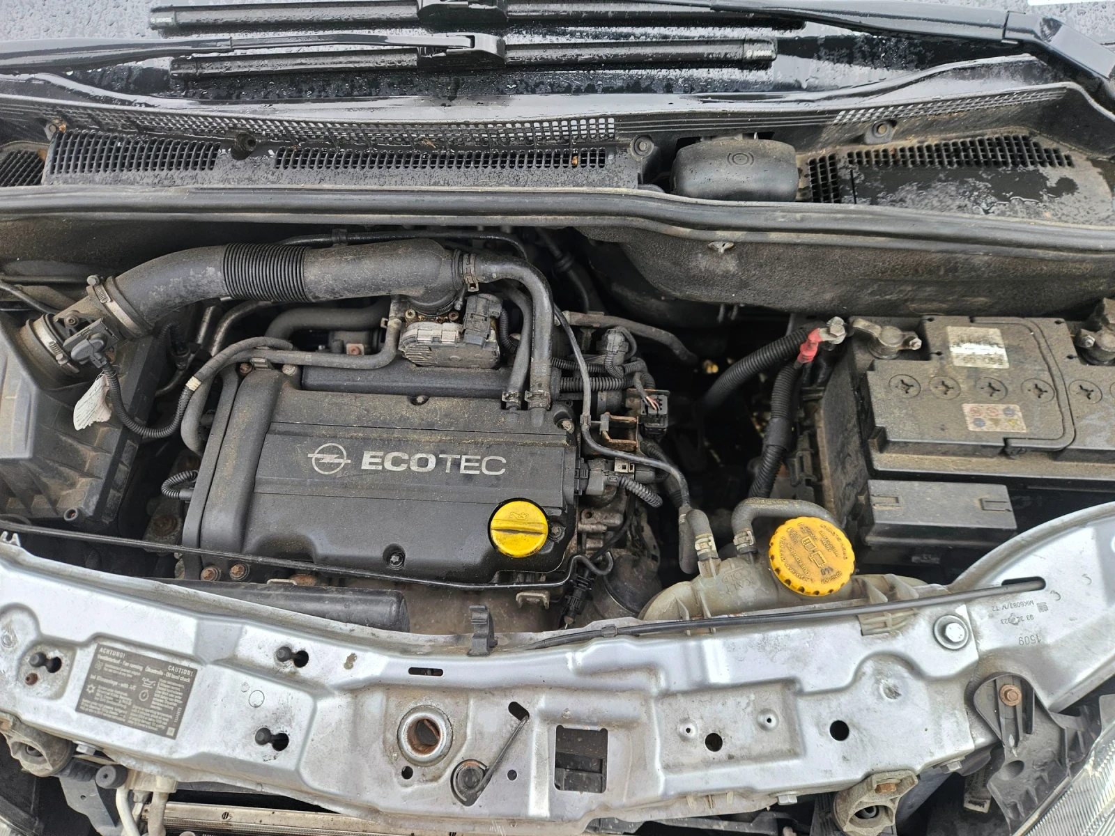 Opel Meriva 1.4 90ks benzin, снимка 11 - Автомобили и джипове - 55038727