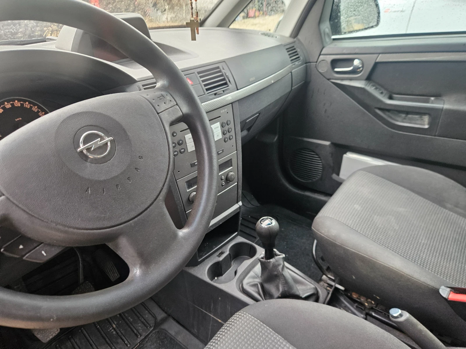 Opel Meriva 1.4 90ks benzin, снимка 13 - Автомобили и джипове - 55038727