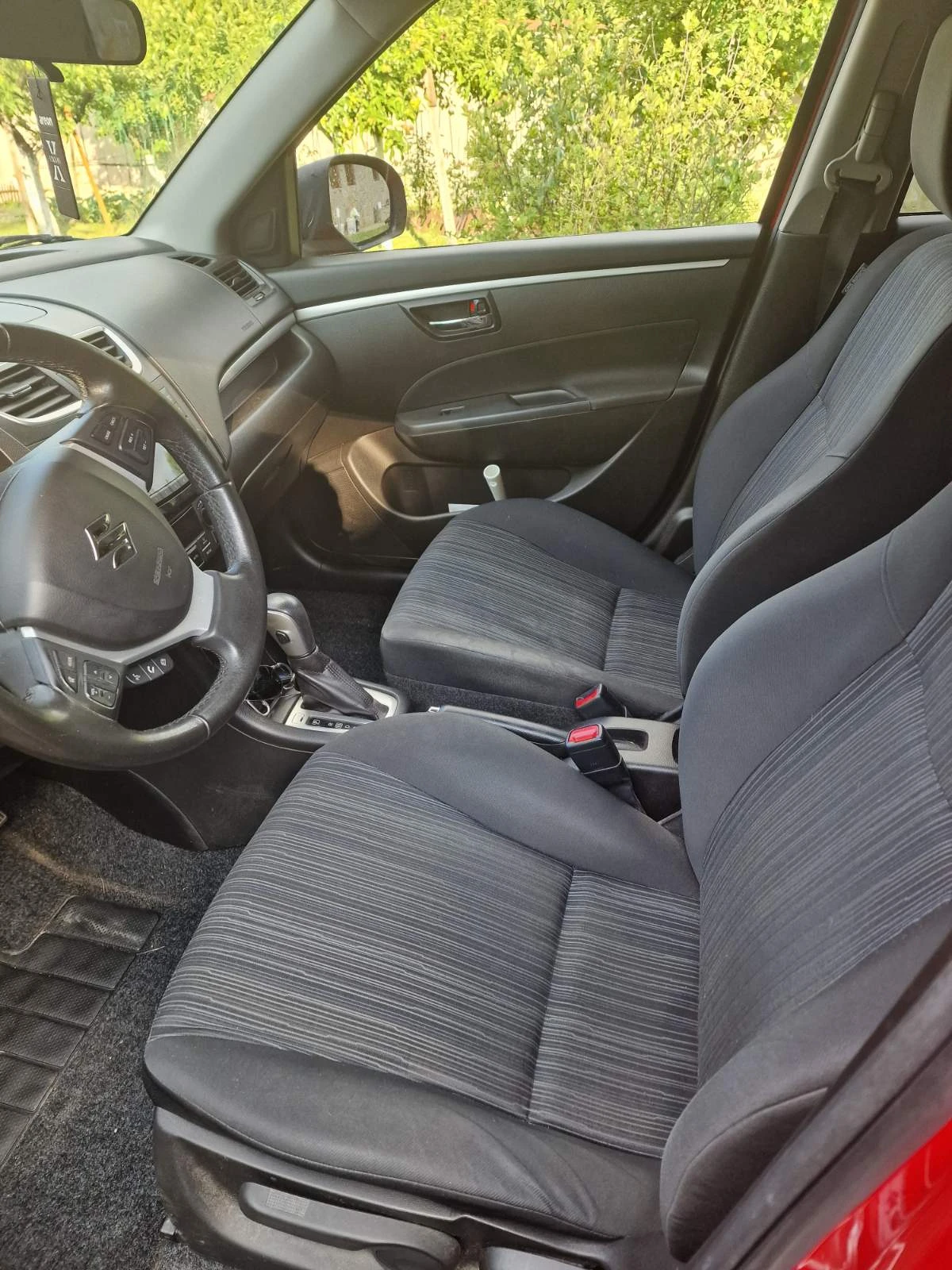 Suzuki Swift 1.2, снимка 8 - Автомобили и джипове - 55698305