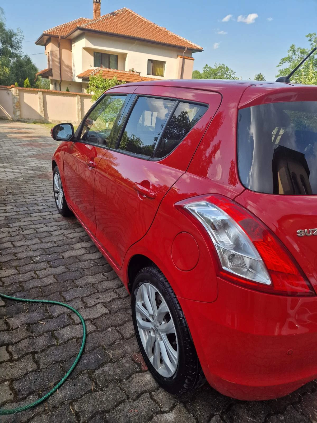 Suzuki Swift 1.2, снимка 4 - Автомобили и джипове - 55698305