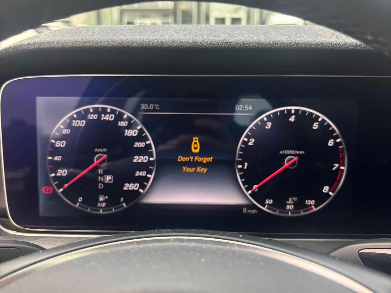 Mercedes-Benz E 400 4MATIC* BURMESTER* CARFAX* , снимка 8 - Автомобили и джипове - 55644470
