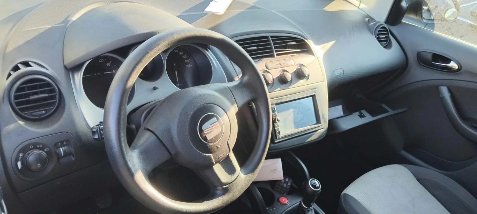 Seat Altea 1.4, снимка 4 - Автомобили и джипове - 55795804