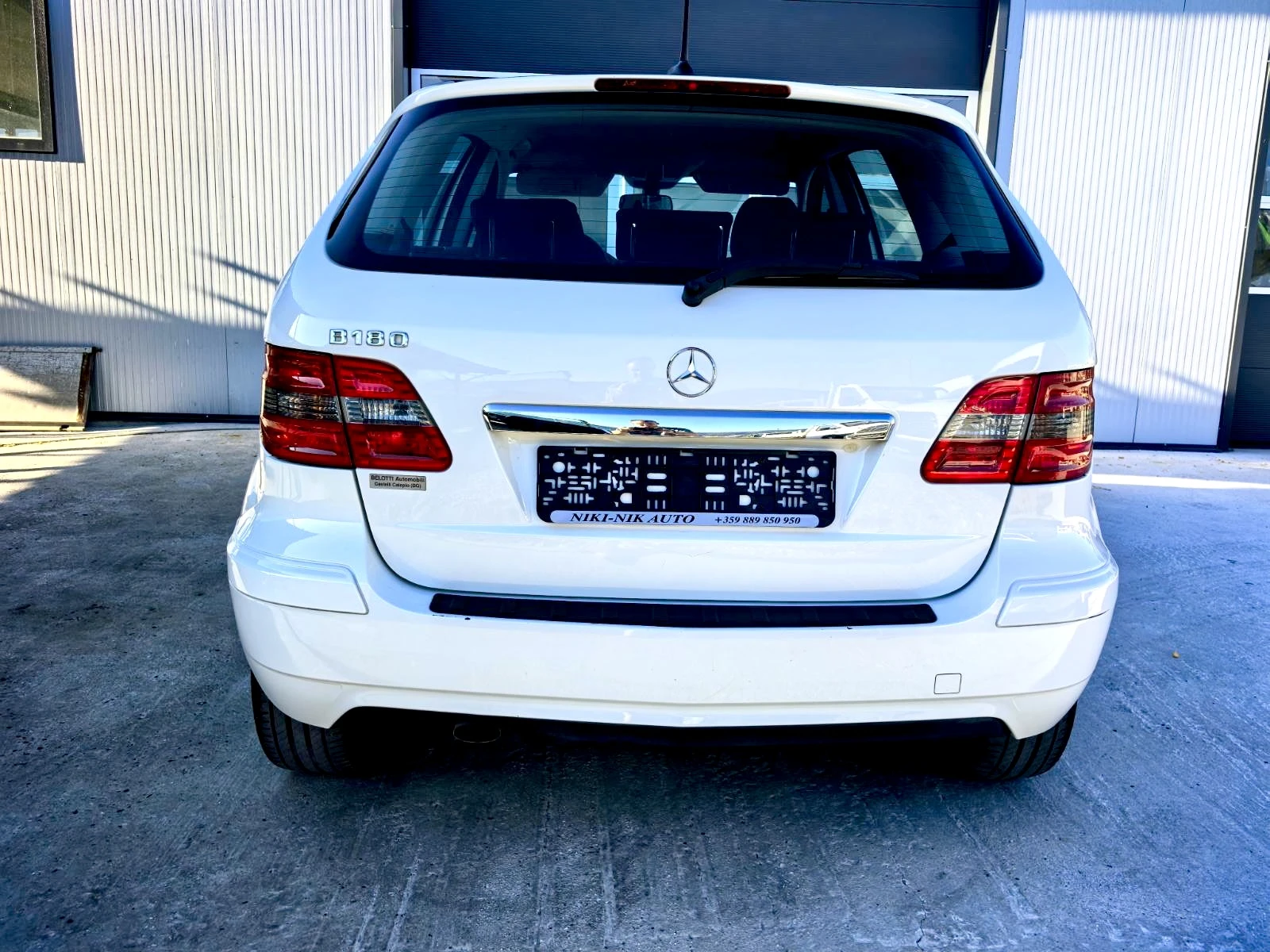 Mercedes-Benz B 180 i FACELIFT, снимка 6 - Автомобили и джипове - 55992952