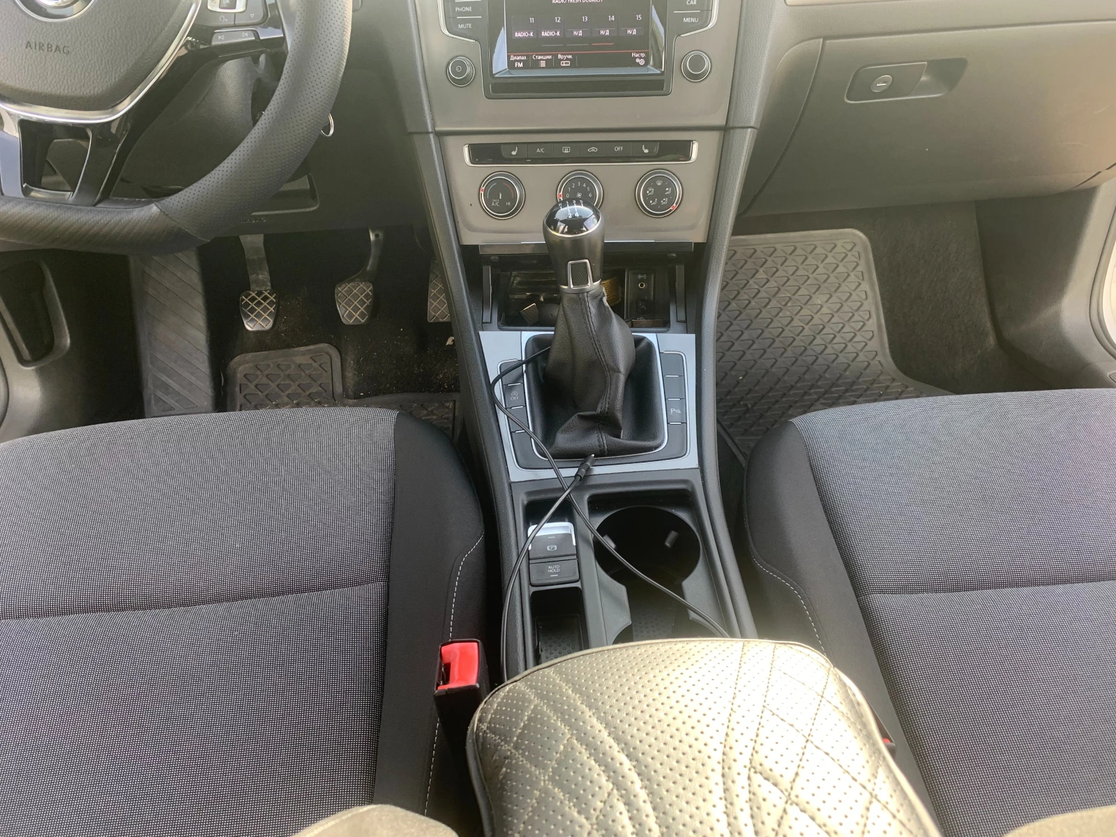 VW Golf Variant 110к.с., снимка 5 - Автомобили и джипове - 56082187