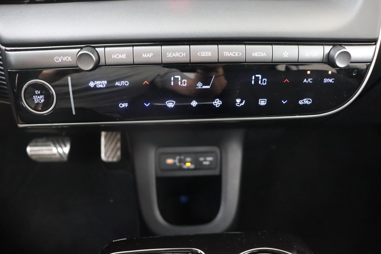 Hyundai Ioniq 5 Core Plus 84 kWh 99.3% SoH, снимка 11 - Автомобили и джипове - 56124307