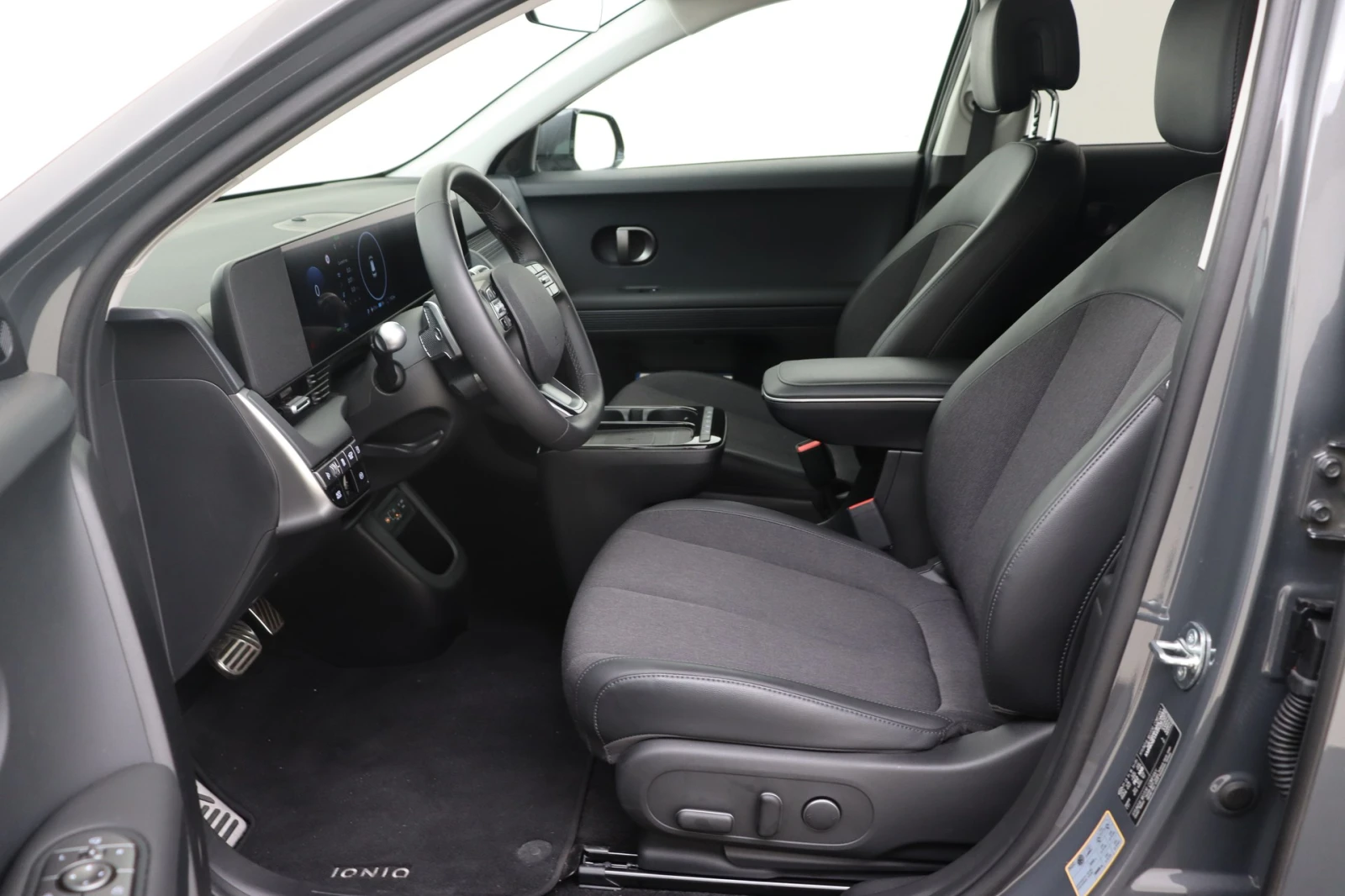 Hyundai Ioniq 5 Core Plus 84 kWh 99.3% SoH, снимка 7 - Автомобили и джипове - 56124307
