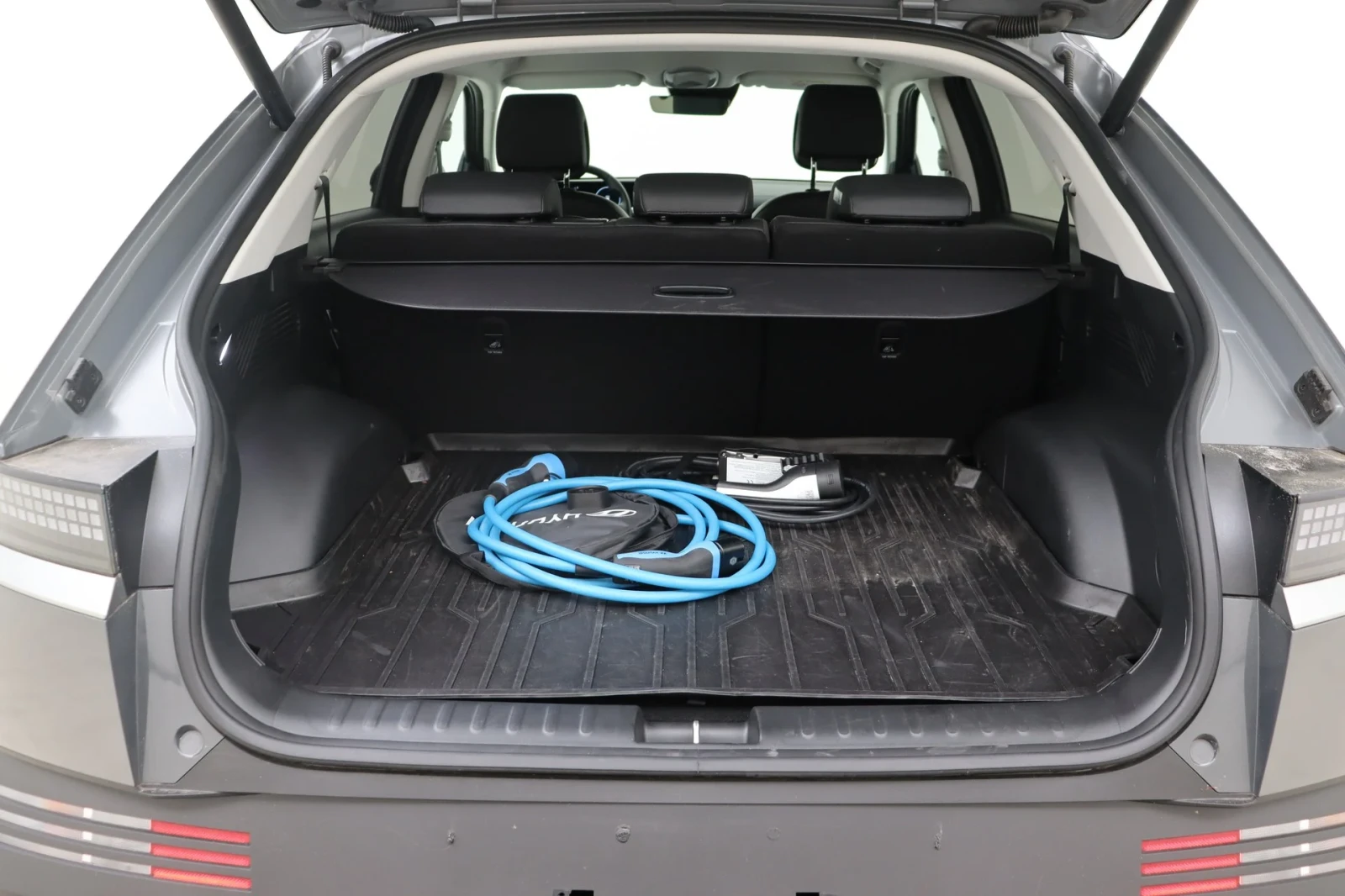 Hyundai Ioniq 5 Core Plus 84 kWh 99.3% SoH, снимка 13 - Автомобили и джипове - 56124307