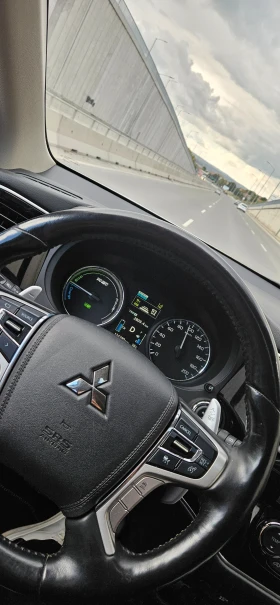 Mitsubishi Outlander , Гаранция, Diamond , PHEV, Full Max, снимка 4
