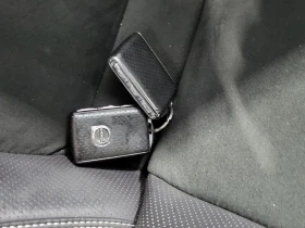 Volvo XC60 R-design* Hybrid* 360View* Line Assist* Подгрев* П, снимка 16