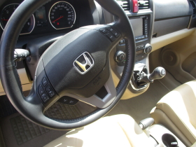 Honda Cr-v 2.2CDTI EXCLUSIVE#PANORAMA#KOJA#KAMERA#MAXX FULL, снимка 16 - Автомобили и джипове - 37905087