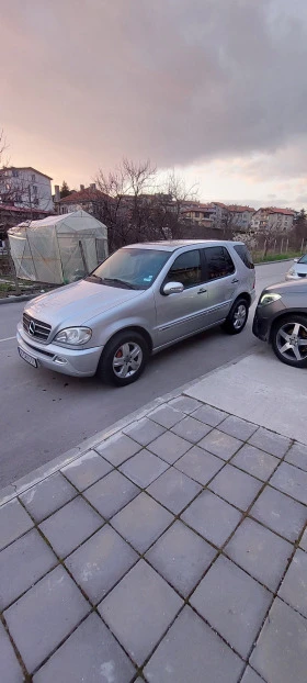  Mercedes-Benz ML 270