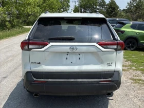 Toyota Rav4 XLE * ПАНОРАМА * 2 КЛЮЧА * CARFAX | Auto.bg — изображение 5