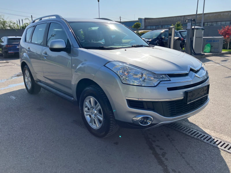 Citroen C-Crosser 2.4 16V Автоматик, снимка 3 - Автомобили и джипове - 42690246