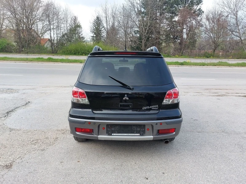 Mitsubishi Outlander 2.4i--AUTOMAT, снимка 6 - Автомобили и джипове - 45407564