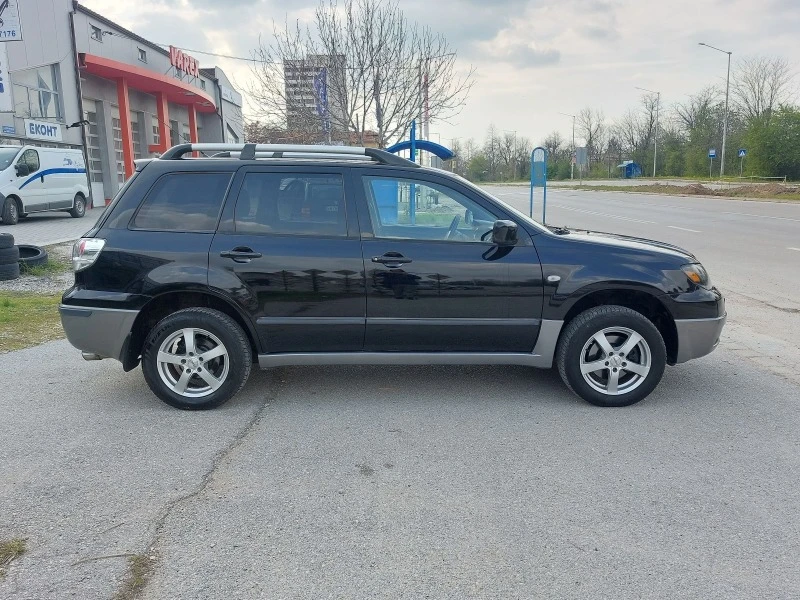 Mitsubishi Outlander 2.4i--AUTOMAT, снимка 4 - Автомобили и джипове - 45407564