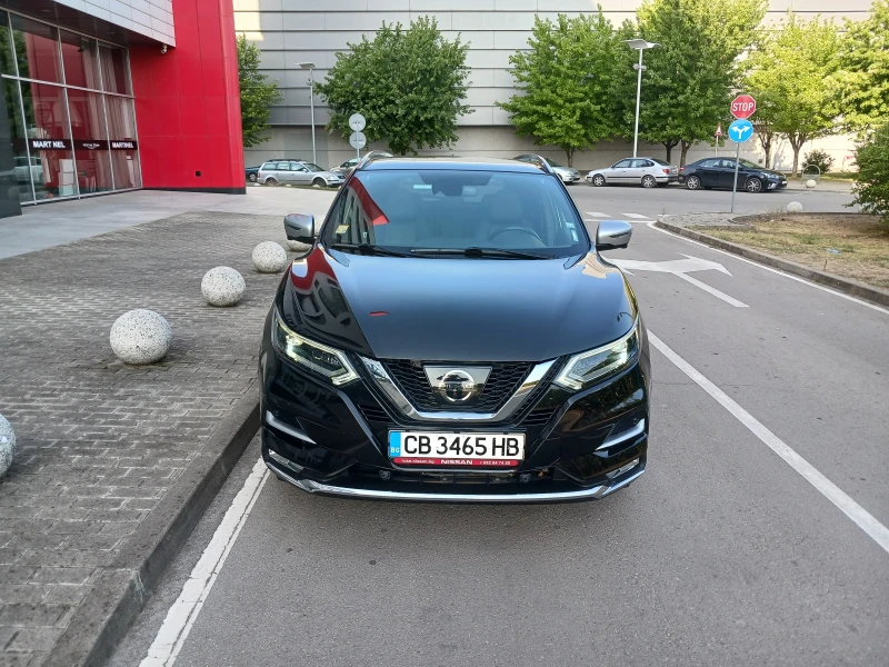 Nissan Qashqai 1.6dCi Tekna+ , снимка 8 - Автомобили и джипове - 47577364