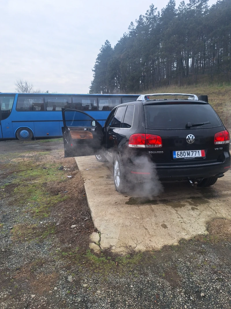 VW Touareg, снимка 2 - Автомобили и джипове - 48856029