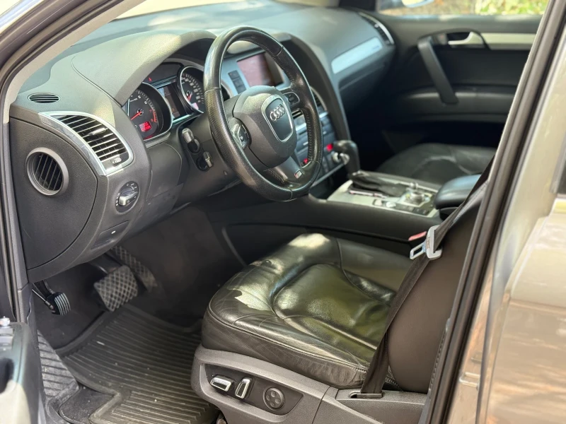 Audi Q7 FSI* 7-места* ТОП СЪСТОЯНИЕ* S-Line, снимка 7 - Автомобили и джипове - 51165394