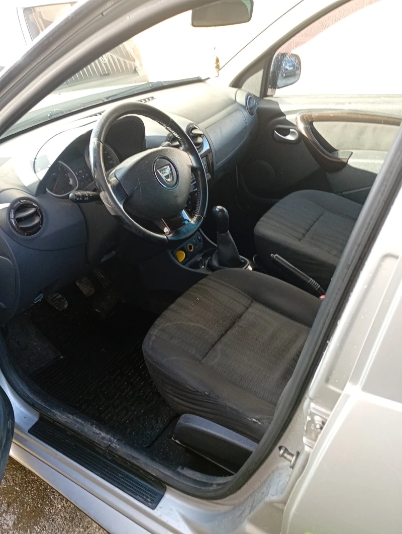 Dacia Duster, снимка 7 - Автомобили и джипове - 53010604