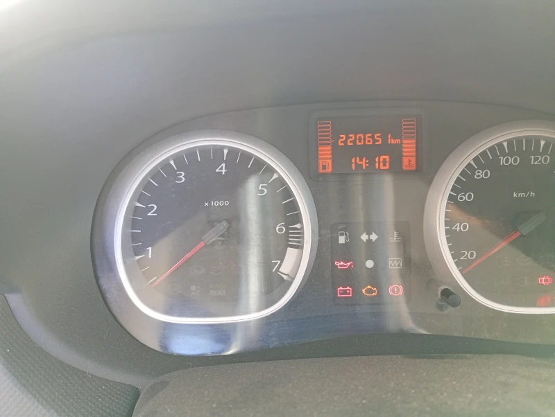 Dacia Duster, снимка 9 - Автомобили и джипове - 53010604