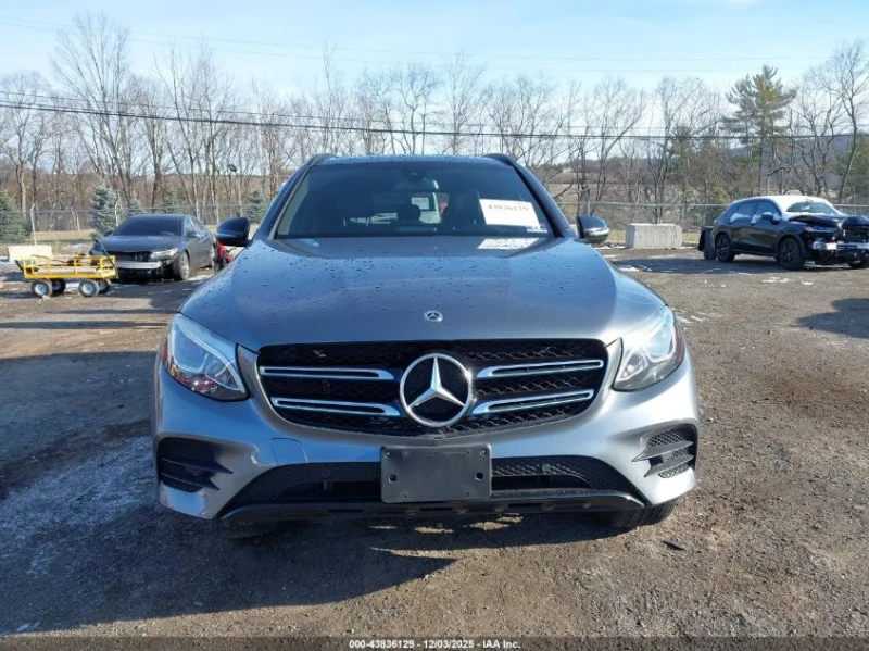 Mercedes-Benz GLC 300 2019 MERCEDES-BENZ GLC 300 4MATIC, снимка 2 - Автомобили и джипове - 53108338