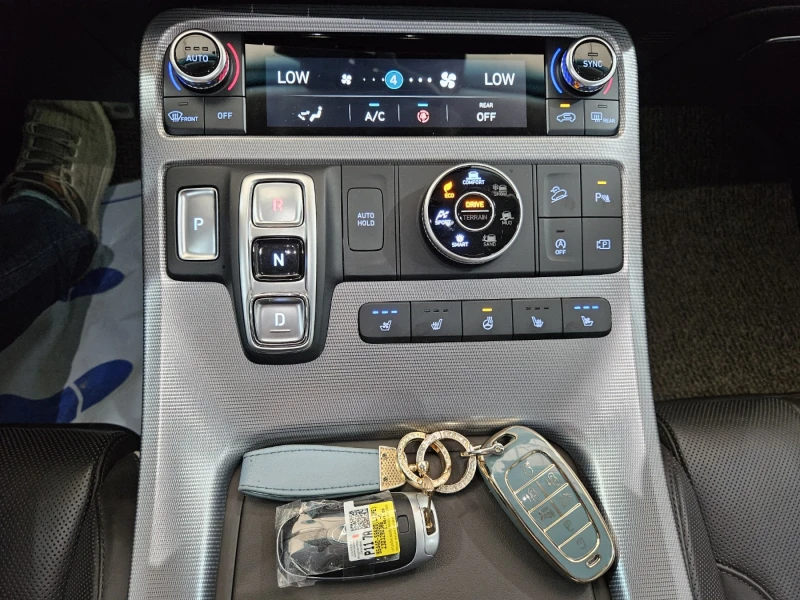 Hyundai Palisade Лизинг, Гаранция, Сервиз, Резервничасти, снимка 16 - Автомобили и джипове - 53196990