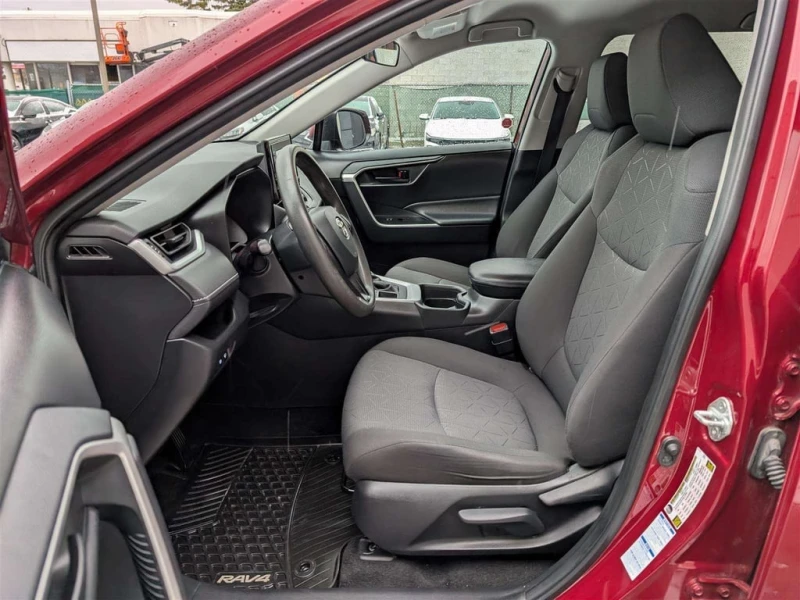 Toyota Rav4 * CARFAX * ФИНАНСИРАНЕ , снимка 9 - Автомобили и джипове - 53233714