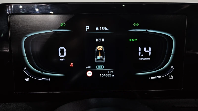 Kia Sportage 1.6T Hybrid/Пълна сервизна история !!!, снимка 13 - Автомобили и джипове - 53417519