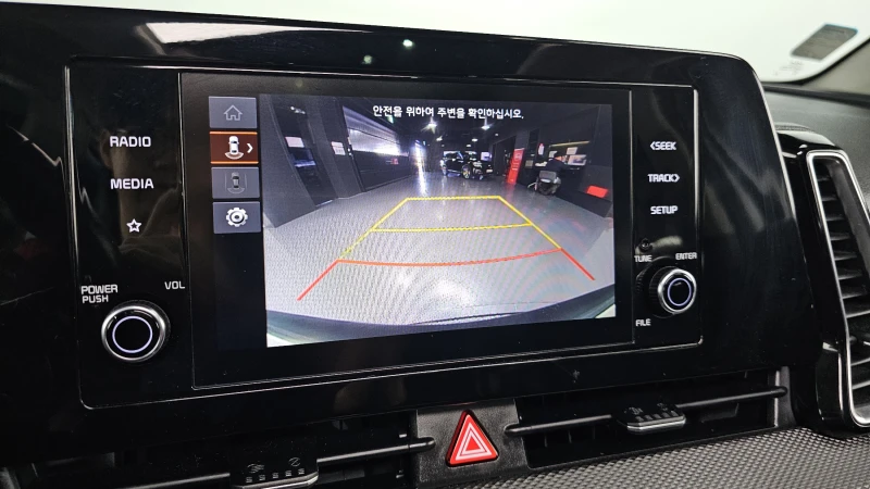 Kia Sportage 1.6T Hybrid/Пълна сервизна история !!!, снимка 12 - Автомобили и джипове - 53417519