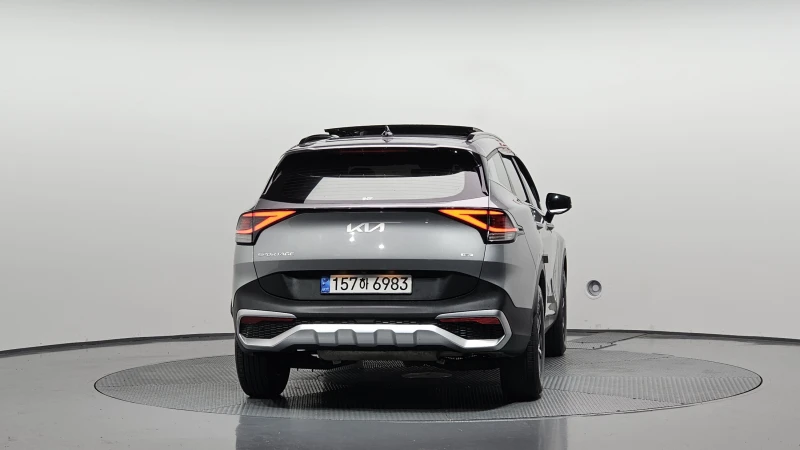 Kia Sportage 1.6T Hybrid/Пълна сервизна история !!!, снимка 4 - Автомобили и джипове - 53417519