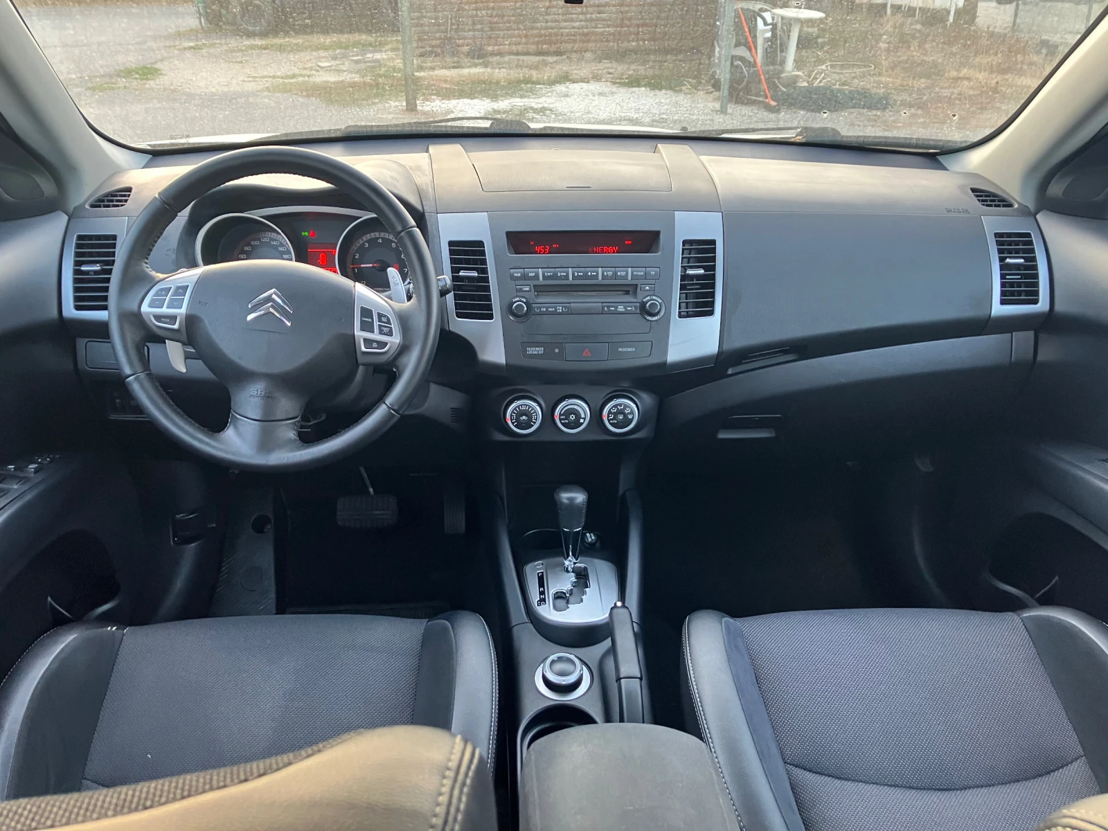 Citroen C-Crosser 2.4 16V Автоматик | Mobile.bg — изображение 11