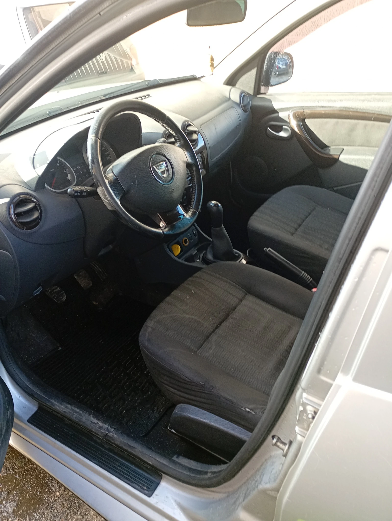 Dacia Duster  - изображение 7