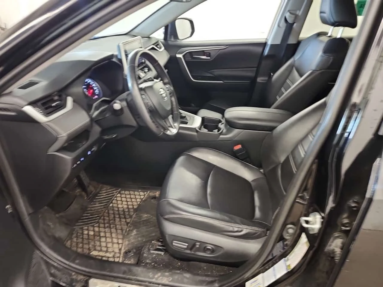 Toyota Rav4 ОТ ПРЕДСТАВИТЕЛСТВО* КАМЕРА* ПАНОРАМА, снимка 8 - Автомобили и джипове - 53734593