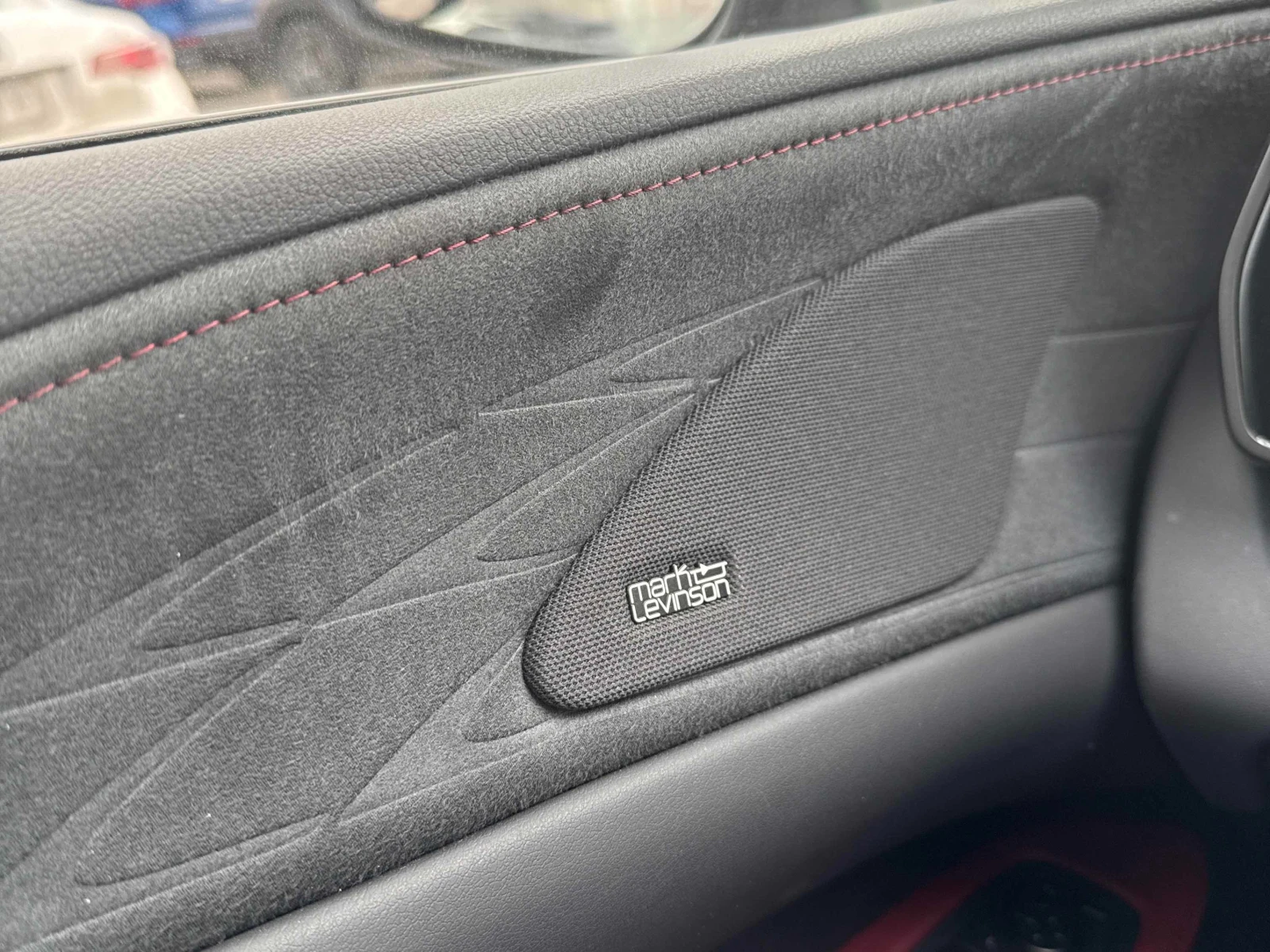 Lexus RX 500h * * СЕРВИЗНА ИСТОРИЯ * * АВТО КРЕДИТ * * , снимка 11 - Автомобили и джипове - 53788436