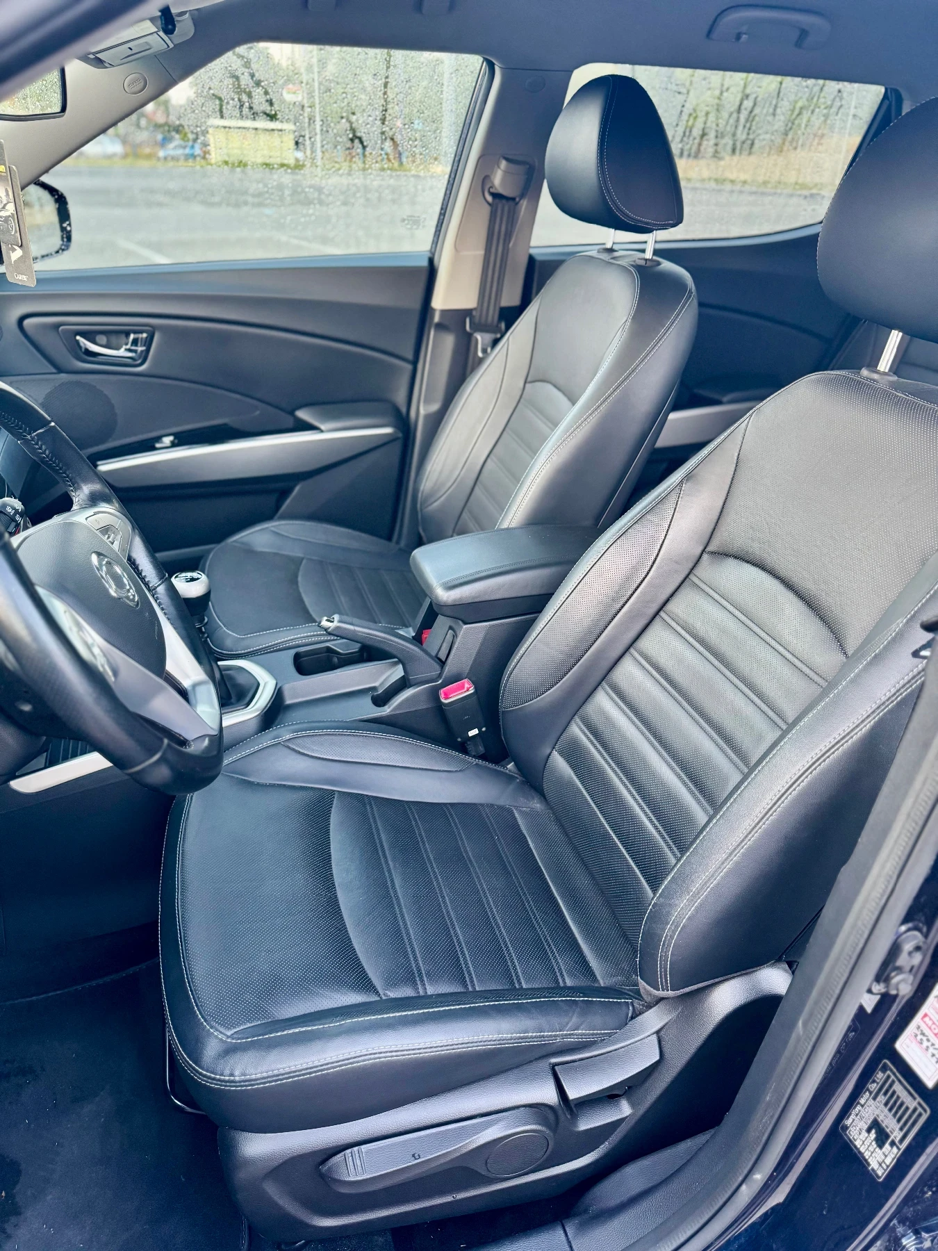 SsangYong Tivoli SsangYong Tivoli* 50400км* 4х4* Подгрев* Android* , снимка 6 - Автомобили и джипове - 53953440