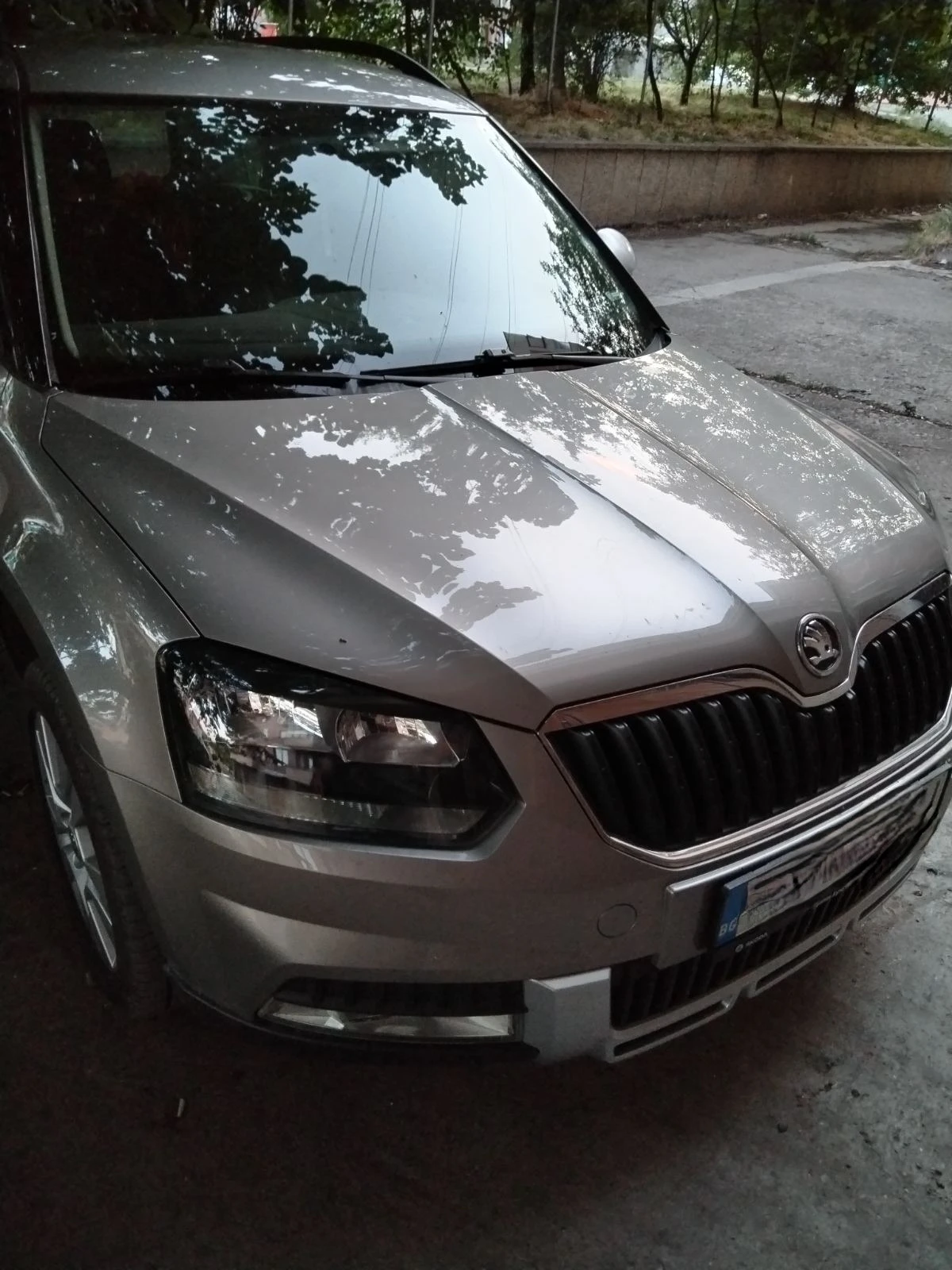 Skoda Yeti, снимка 2 - Автомобили и джипове - 54034130