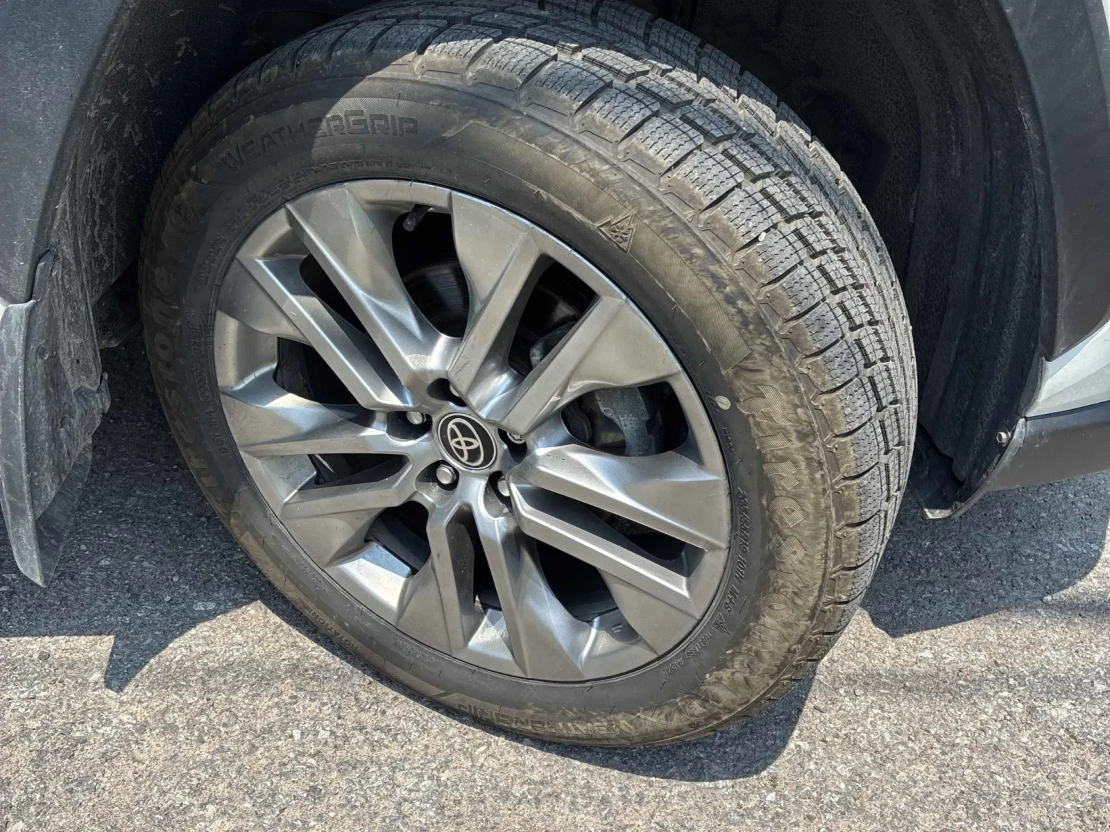 Toyota Rav4 XLE * ПАНОРАМА * 2 КЛЮЧА * CARFAX, снимка 7 - Автомобили и джипове - 54839731