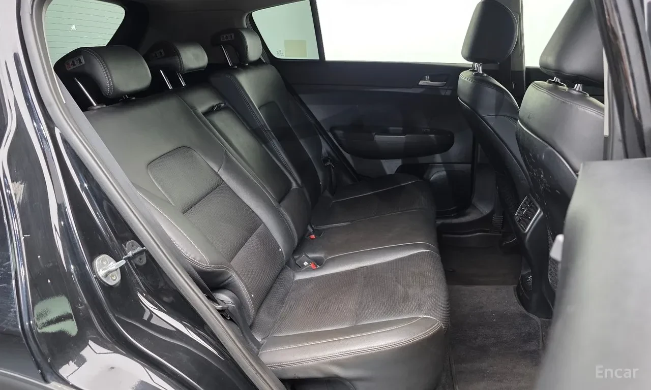 Kia Sportage 1.6 DIESEL / 2WD / PRESTIGE / ОБДУХ, снимка 11 - Автомобили и джипове - 56227820