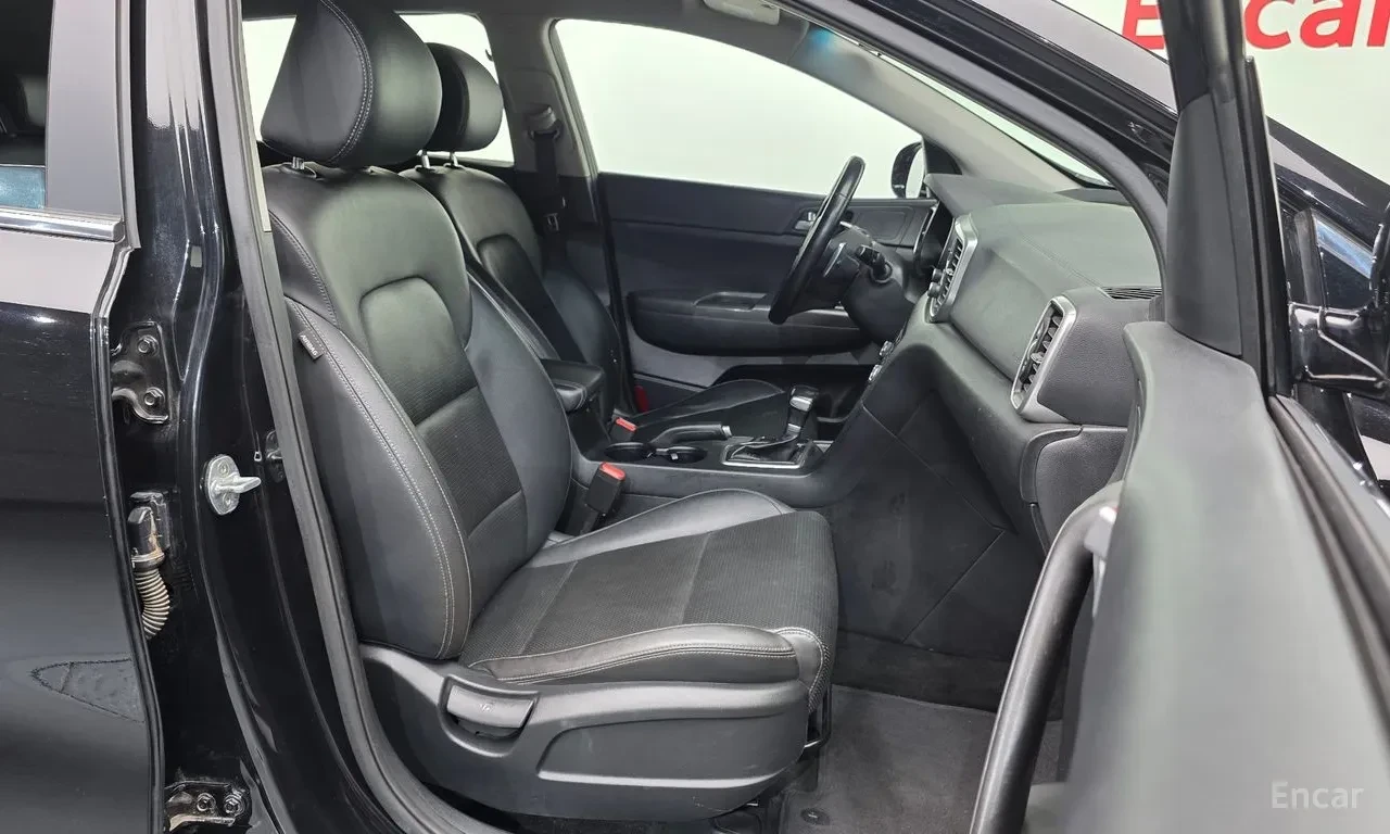 Kia Sportage 1.6 DIESEL / 2WD / PRESTIGE / ОБДУХ, снимка 10 - Автомобили и джипове - 56227820