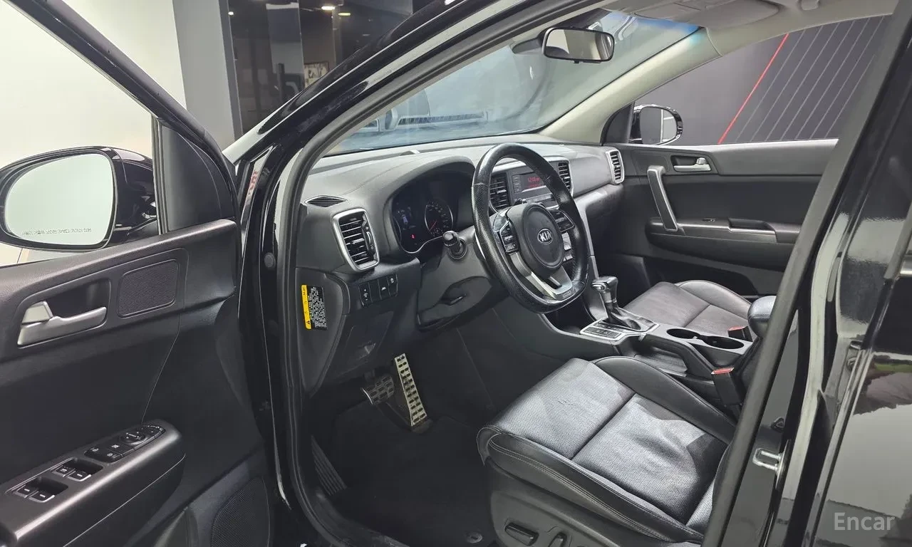 Kia Sportage 1.6 DIESEL / 2WD / PRESTIGE / ОБДУХ, снимка 9 - Автомобили и джипове - 56227820
